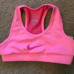 NIKE SPORTS BRA